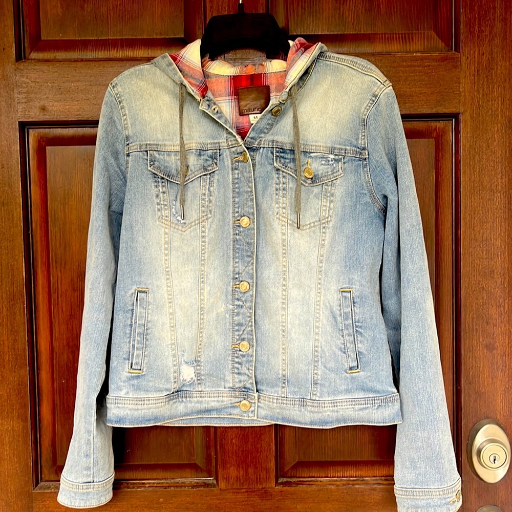 Maurice’s distressed denim jacket with hood, excellent condition, size M